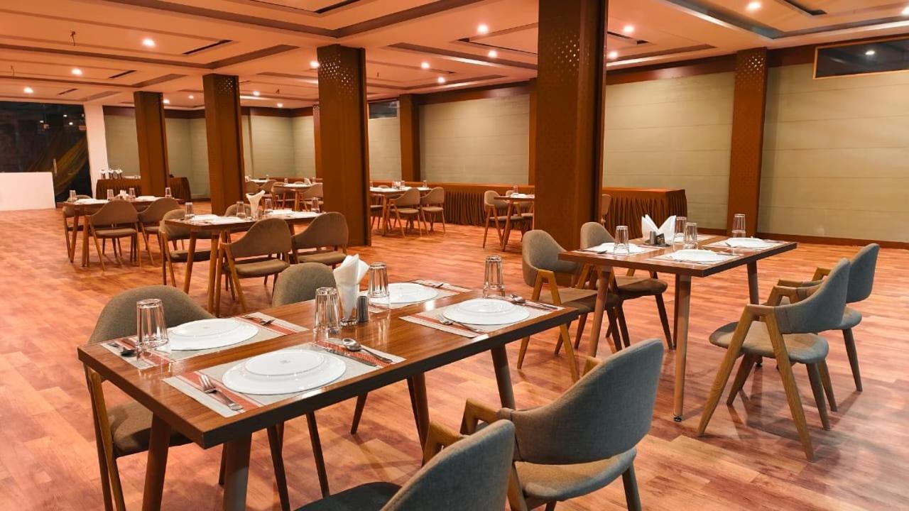 Tata Vista Resort Mall Road Manali - Centrally Heated & Air Cooled Екстериор снимка