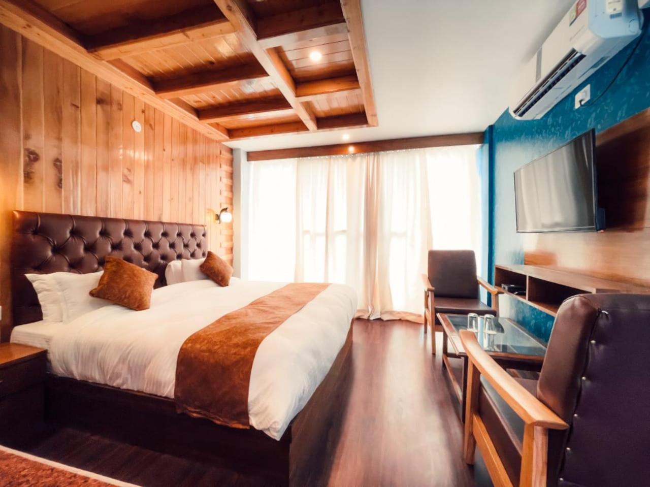 Tata Vista Resort Mall Road Manali - Centrally Heated & Air Cooled Екстериор снимка