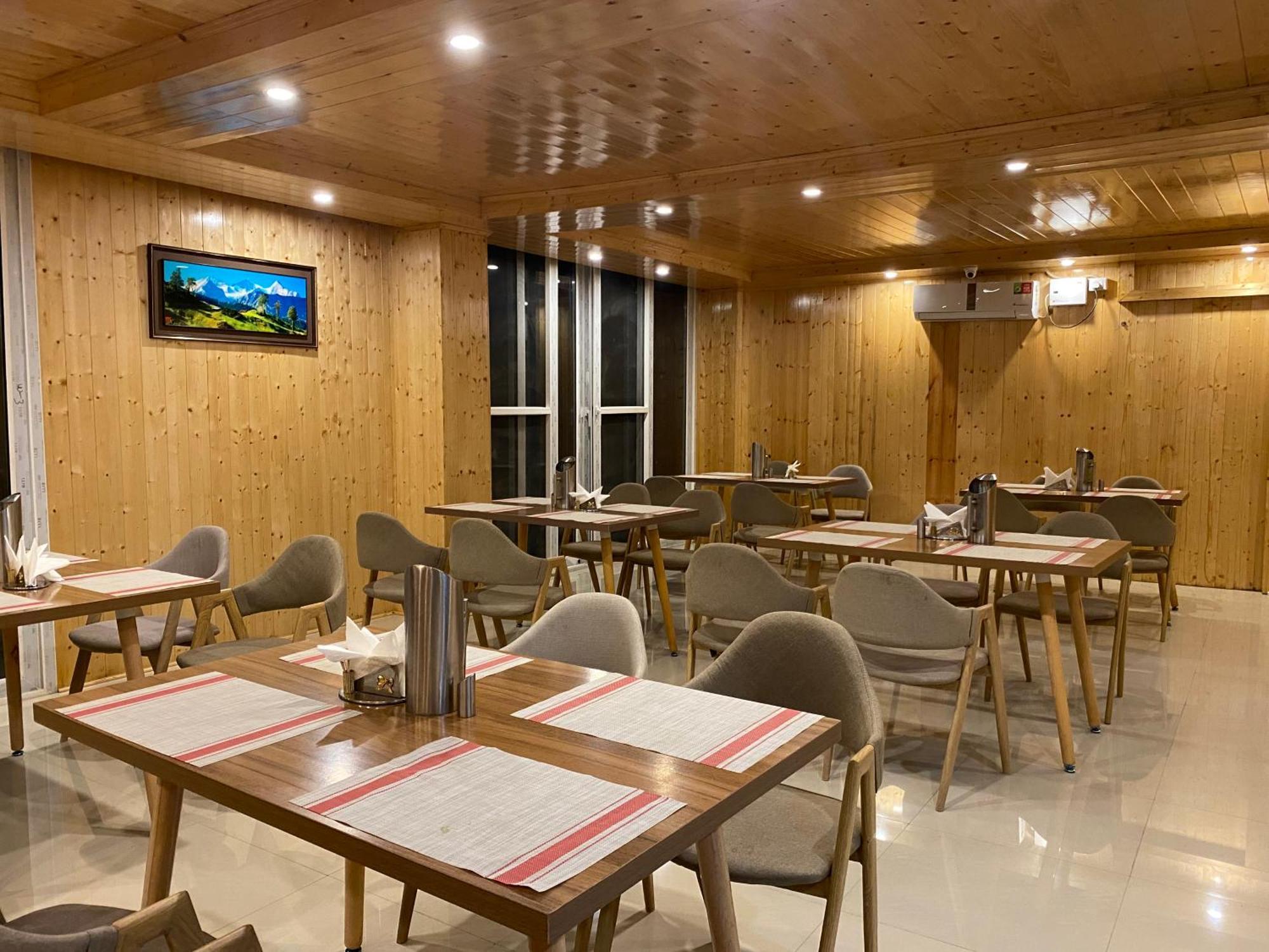 Tata Vista Resort Mall Road Manali - Centrally Heated & Air Cooled Екстериор снимка