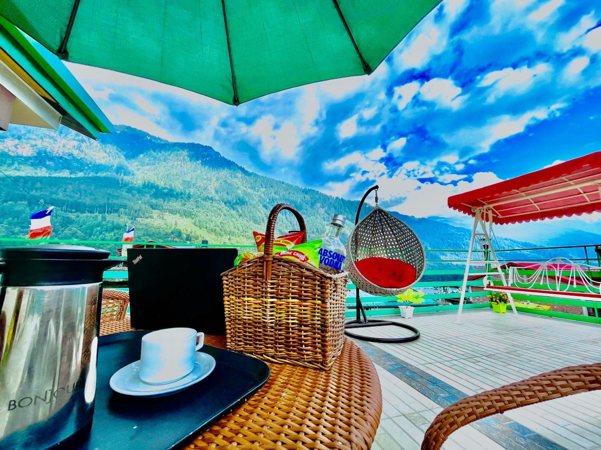 Tata Vista Resort Mall Road Manali - Centrally Heated & Air Cooled Екстериор снимка